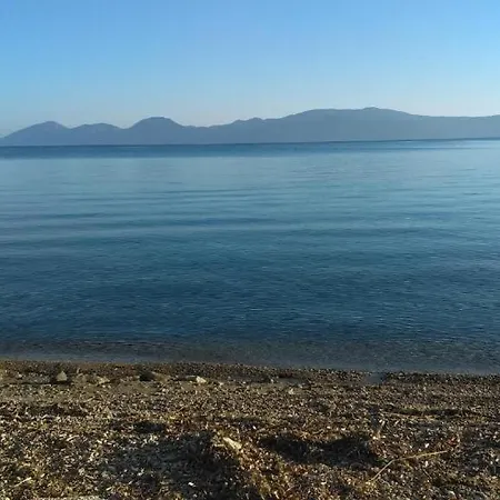 Apartment In With Sea View, Balcony, Air Conditioning, Wifi 3560-4 *